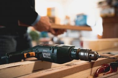 craftsman-drill-wood-carpenter (1) (1)